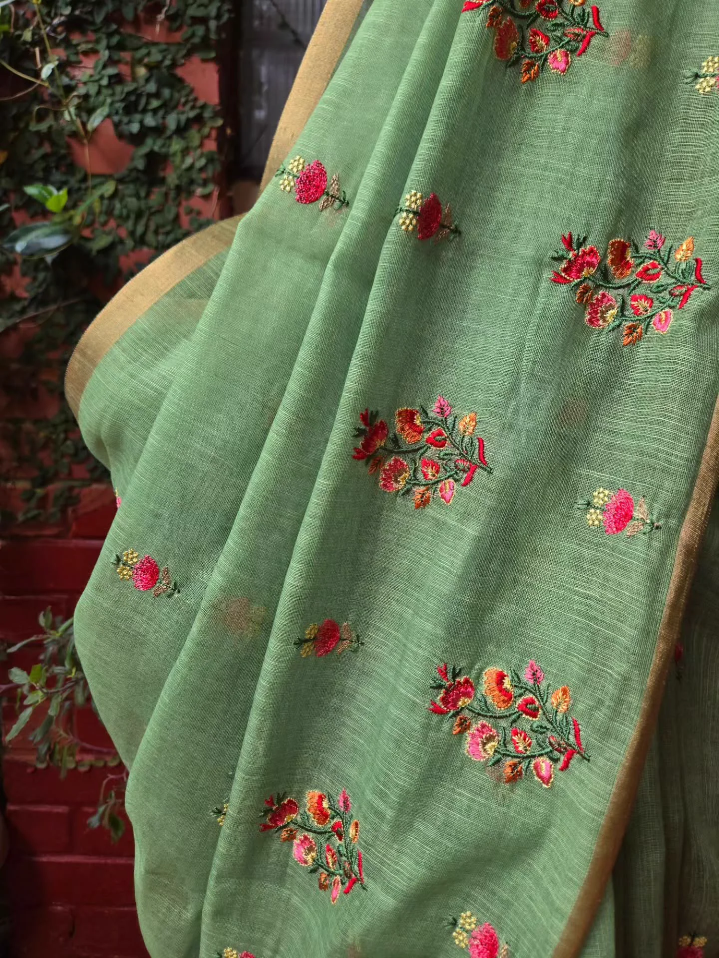 Handcrafted Banarasi Saree