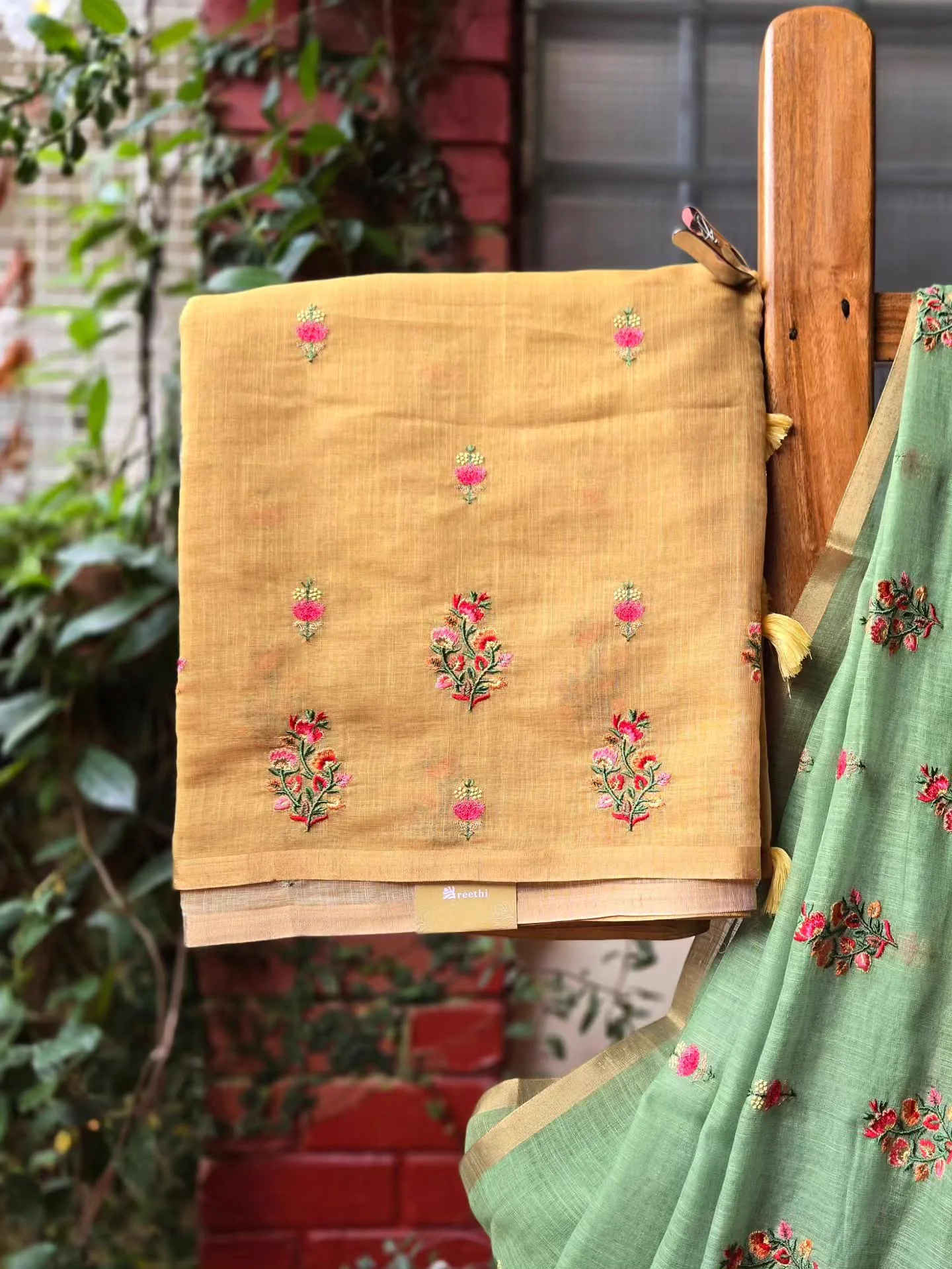 Handcrafted Handloom Saree